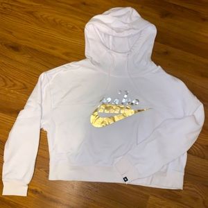 Women’s Nike hoodie